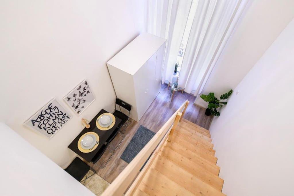1 Bedroom Flat In Nyar Str., Central بودابست المظهر الخارجي الصورة